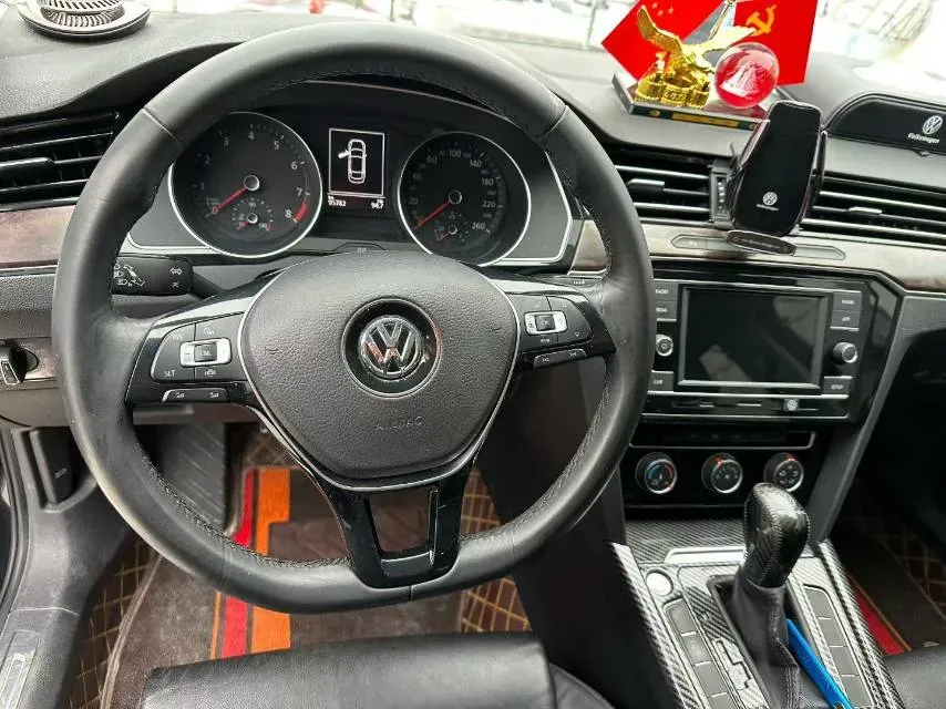 2019 Chevrolet Malibu XL 2.0T 241HP L4 9AT,autocango,china used car exporter,china ev exporter,chinese used car exporter,chinese used ev exporter