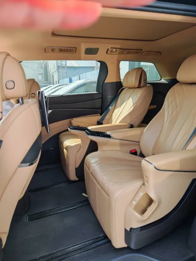 2025 Denza D9 1.5T 156HP L4 E-CVT PHEV 40KWH,autocango,china used car exporter,china ev exporter,chinese used car exporter,chinese used ev exporter