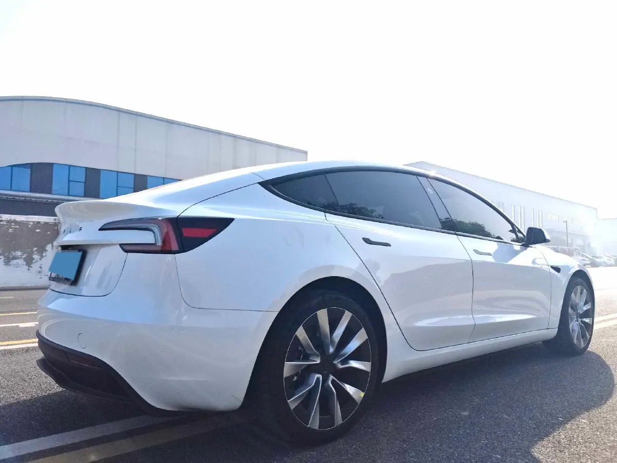 2025 Tesla Model 3 BEV,autocango,china used car exporter,china ev exporter,chinese used car exporter,chinese used ev exporter