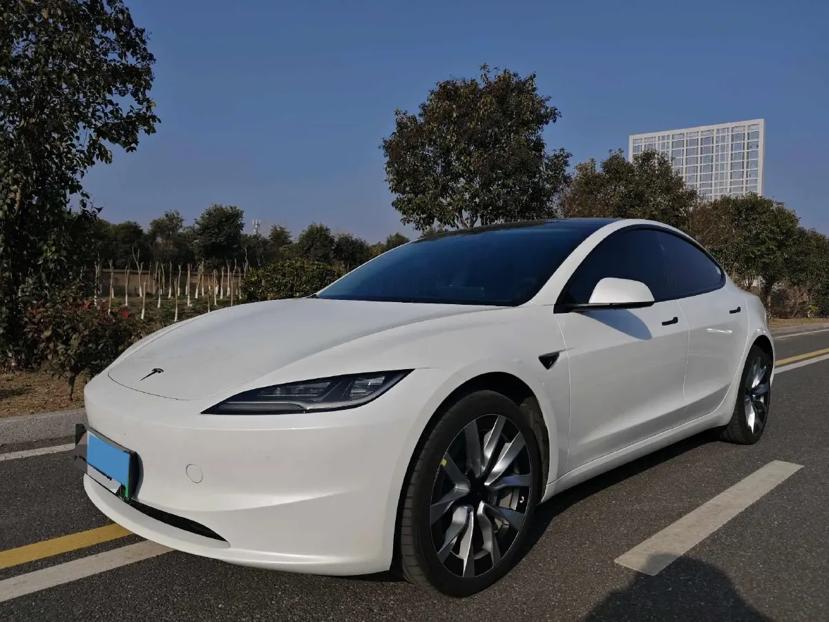 2025 Tesla Model 3 BEV,autocango,china used car exporter,china ev exporter,chinese used car exporter,chinese used ev exporter