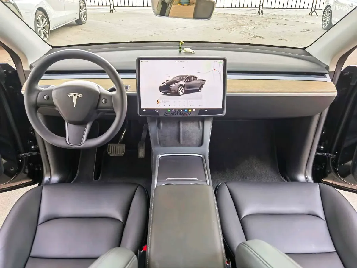2022 Tesla Model Y BEV 60KWH,autocango,china used car exporter,china ev exporter,chinese used car exporter,chinese used ev exporter