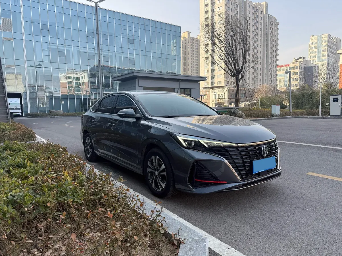 2022 ChangAn Eado 1.4T 160HP L4 7DCT,autocango,china used car exporter,china ev exporter,chinese used car exporter,chinese used ev exporter