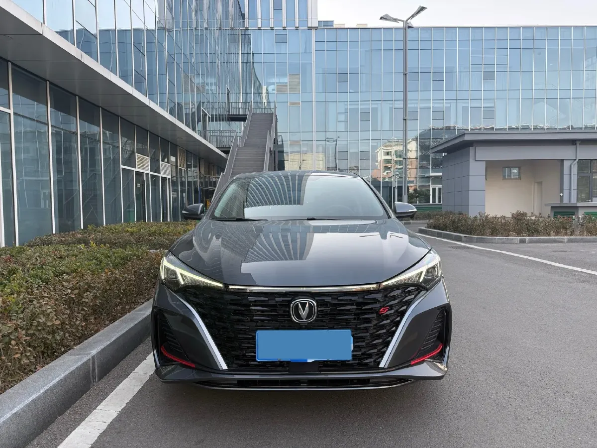 2022 ChangAn Eado 1.4T 160HP L4 7DCT,autocango,china used car exporter,china ev exporter,chinese used car exporter,chinese used ev exporter