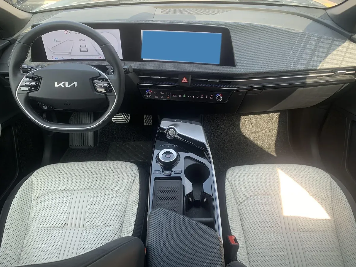 2023 Kia EV6 BEV 76.4KWH,autocango,china used car exporter,china ev exporter,chinese used car exporter,chinese used ev exporter