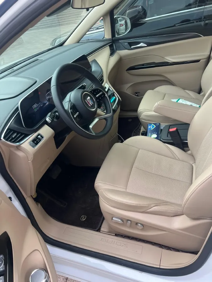 2025 Buick GL8 1.5T 180HP L4 2DHT PHEV,autocango,china used car exporter,china ev exporter,chinese used car exporter,chinese used ev exporter