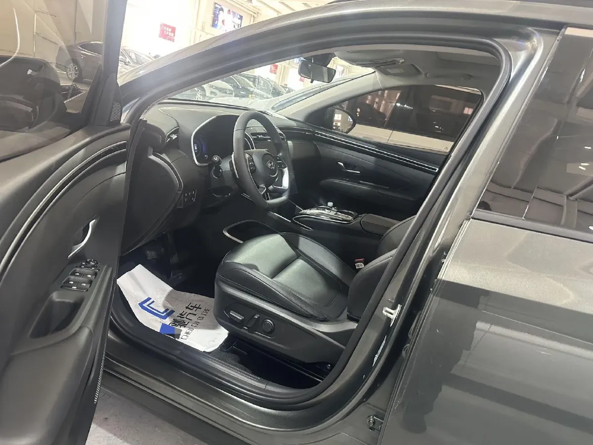 2023 Hyundai Tucson 1.5T 200HP L4 8AT,autocango,china used car exporter,china ev exporter,chinese used car exporter,chinese used ev exporter