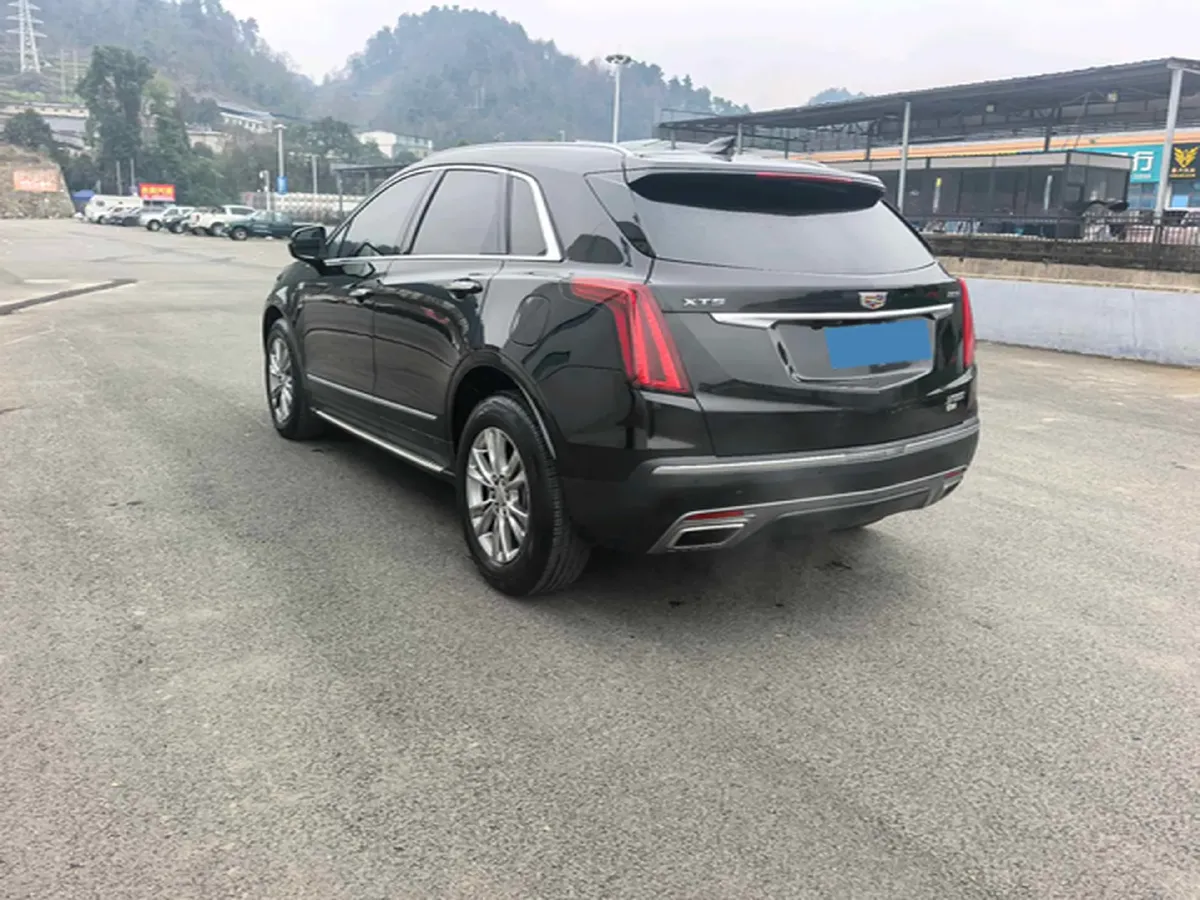 2022 Cadillac XT5 2.0T 237HP L4 9AT,autocango,china used car exporter,china ev exporter,chinese used car exporter,chinese used ev exporter