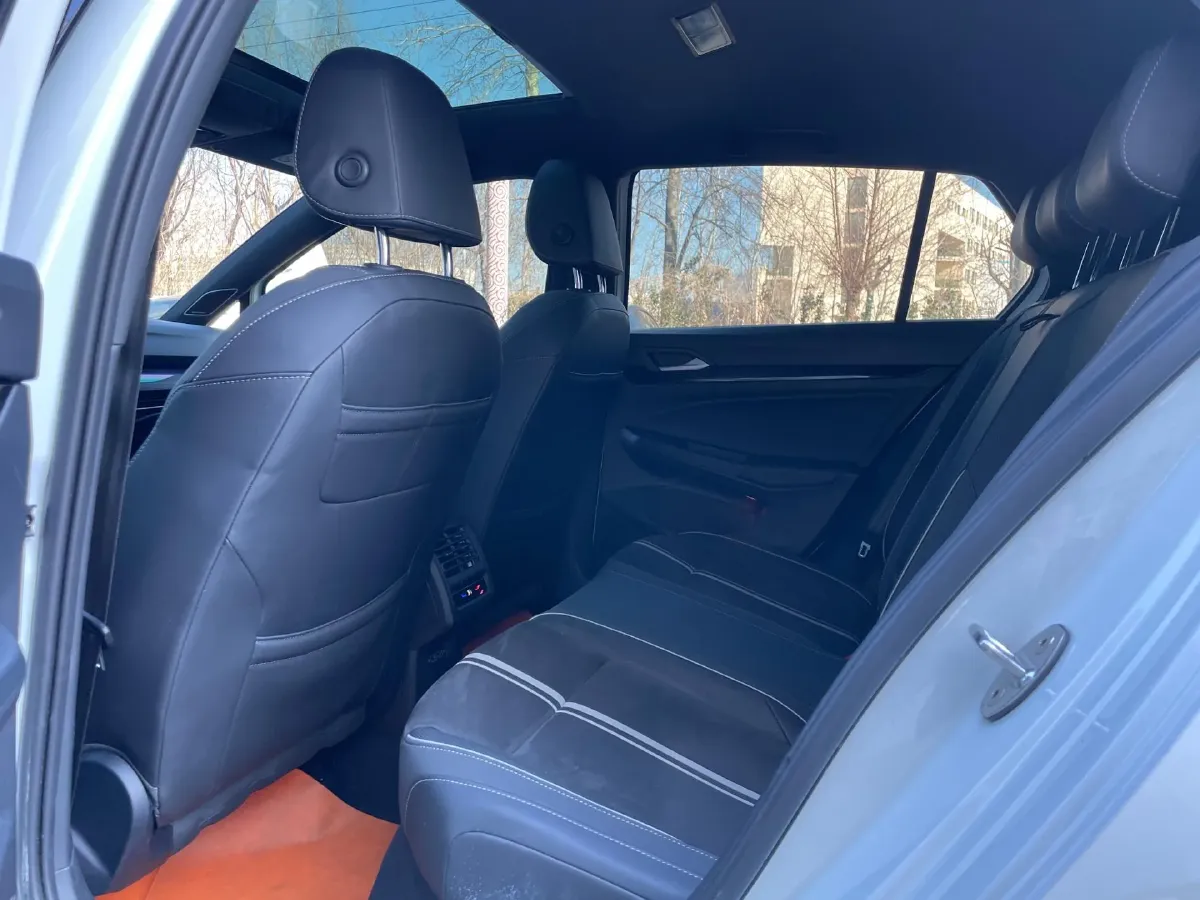 2021 Volkswagen Golf 1.4T 150HP L4 7DCT,autocango,china used car exporter,china ev exporter,chinese used car exporter,chinese used ev exporter