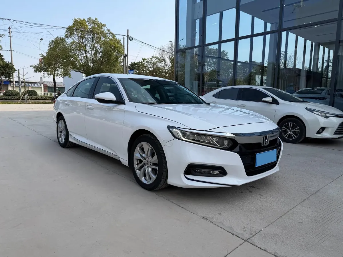 2018 Honda Accord 1.5T 194HP L4 CVT,autocango,china used car exporter,china ev exporter,chinese used car exporter,chinese used ev exporter