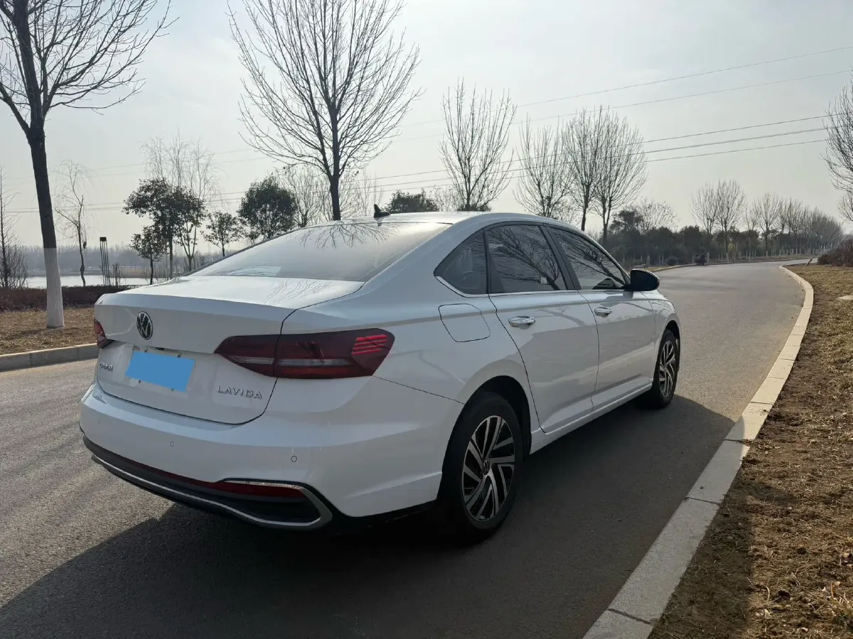 2024 Volkswagen Lavida 1.5L 110HP L4 6AT,autocango,china used car exporter,china ev exporter,chinese used car exporter,chinese used ev exporter