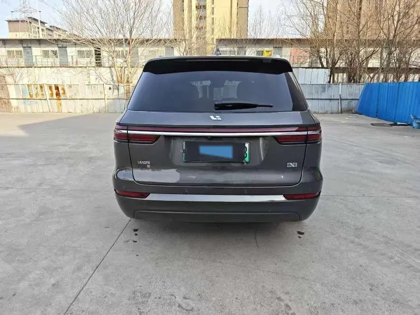 2021 Li ONE Range Extended 131HP REEV 40.5KWH,autocango,china used car exporter,china ev exporter,chinese used car exporter,chinese used ev exporter