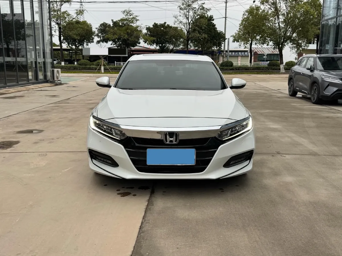 2018 Honda Accord 1.5T 194HP L4 CVT,autocango,china used car exporter,china ev exporter,chinese used car exporter,chinese used ev exporter