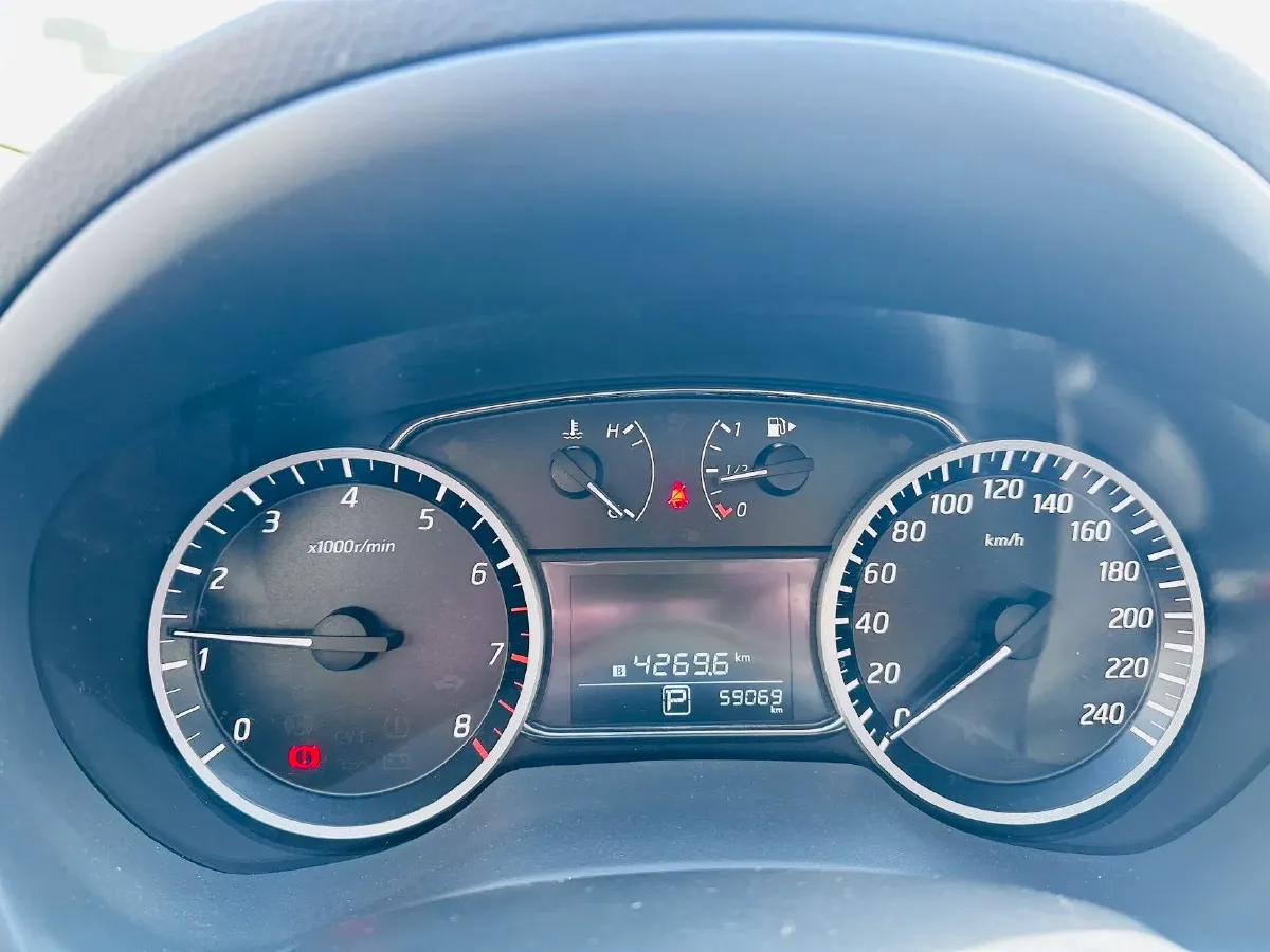 2021 Nissan Sylphy 1.6L 122HP L4 CVT,autocango,china used car exporter,china ev exporter,chinese used car exporter,chinese used ev exporter