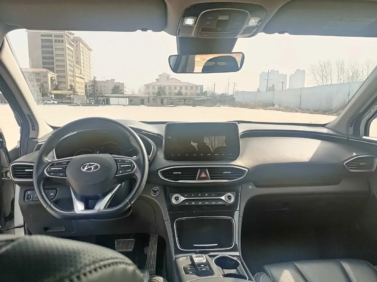 2019 Hyundai Santafe 2.0T 230HP L4 8AT,autocango,china used car exporter,china ev exporter,chinese used car exporter,chinese used ev exporter