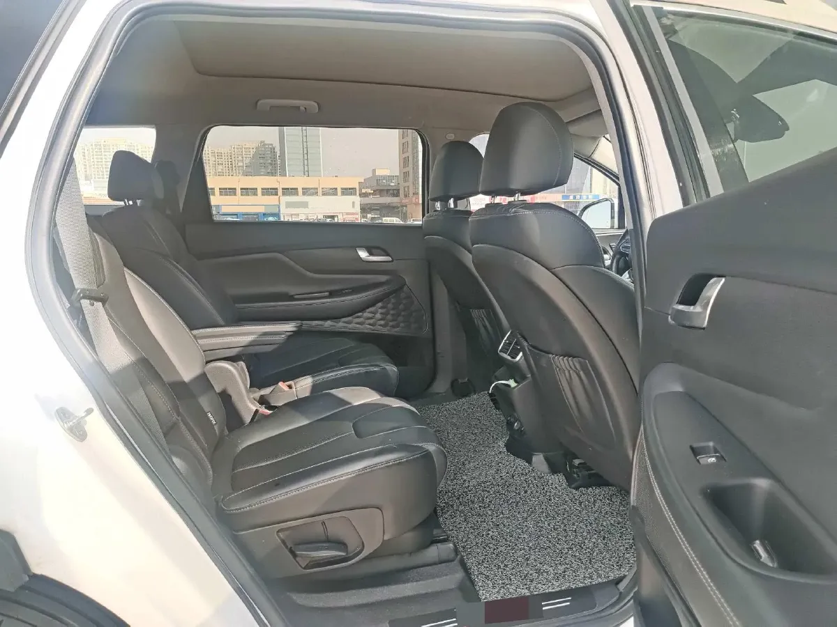 2019 Hyundai Santafe 2.0T 230HP L4 8AT,autocango,china used car exporter,china ev exporter,chinese used car exporter,chinese used ev exporter