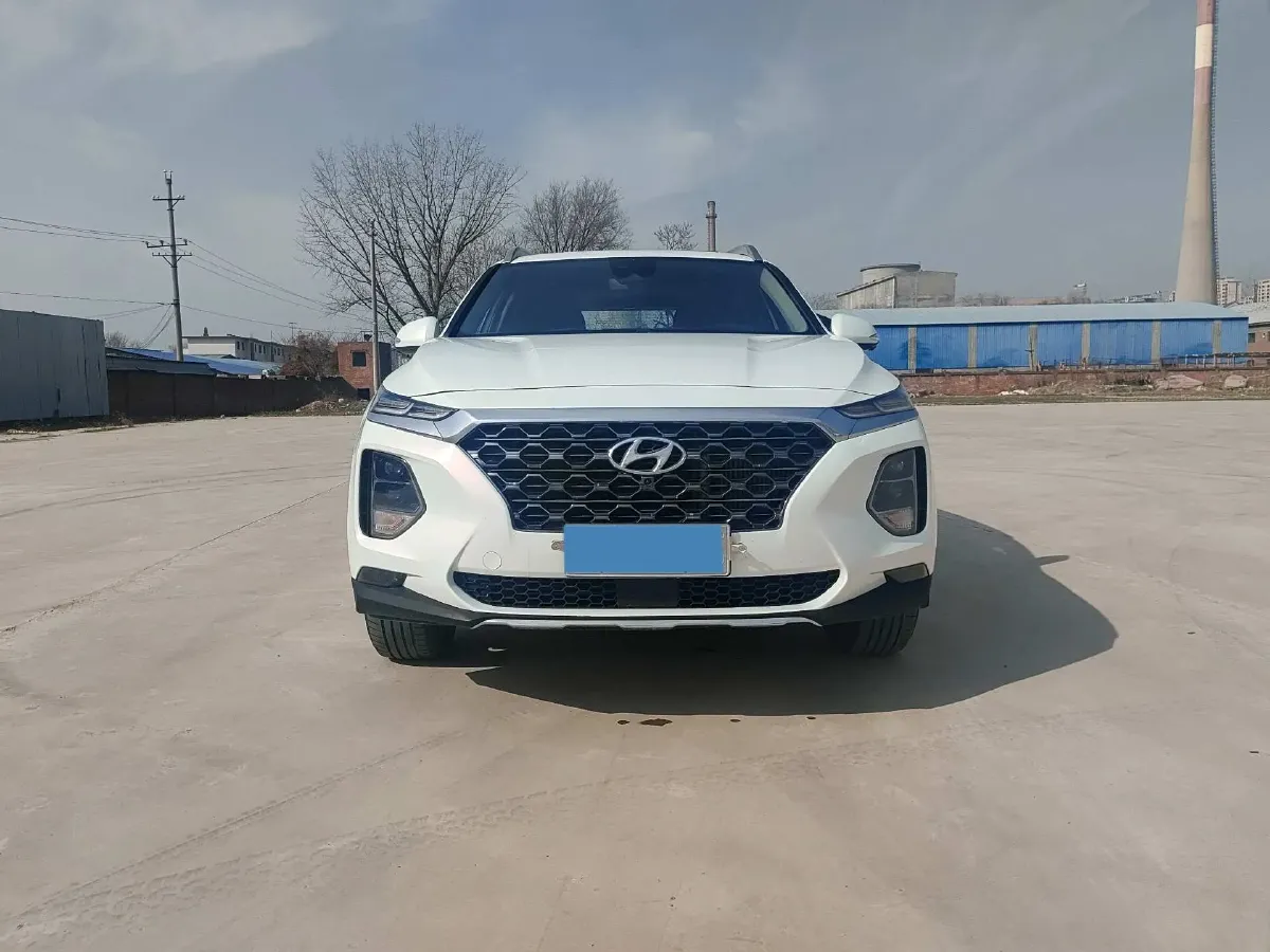 2019 Hyundai Santafe 2.0T 230HP L4 8AT,autocango,china used car exporter,china ev exporter,chinese used car exporter,chinese used ev exporter