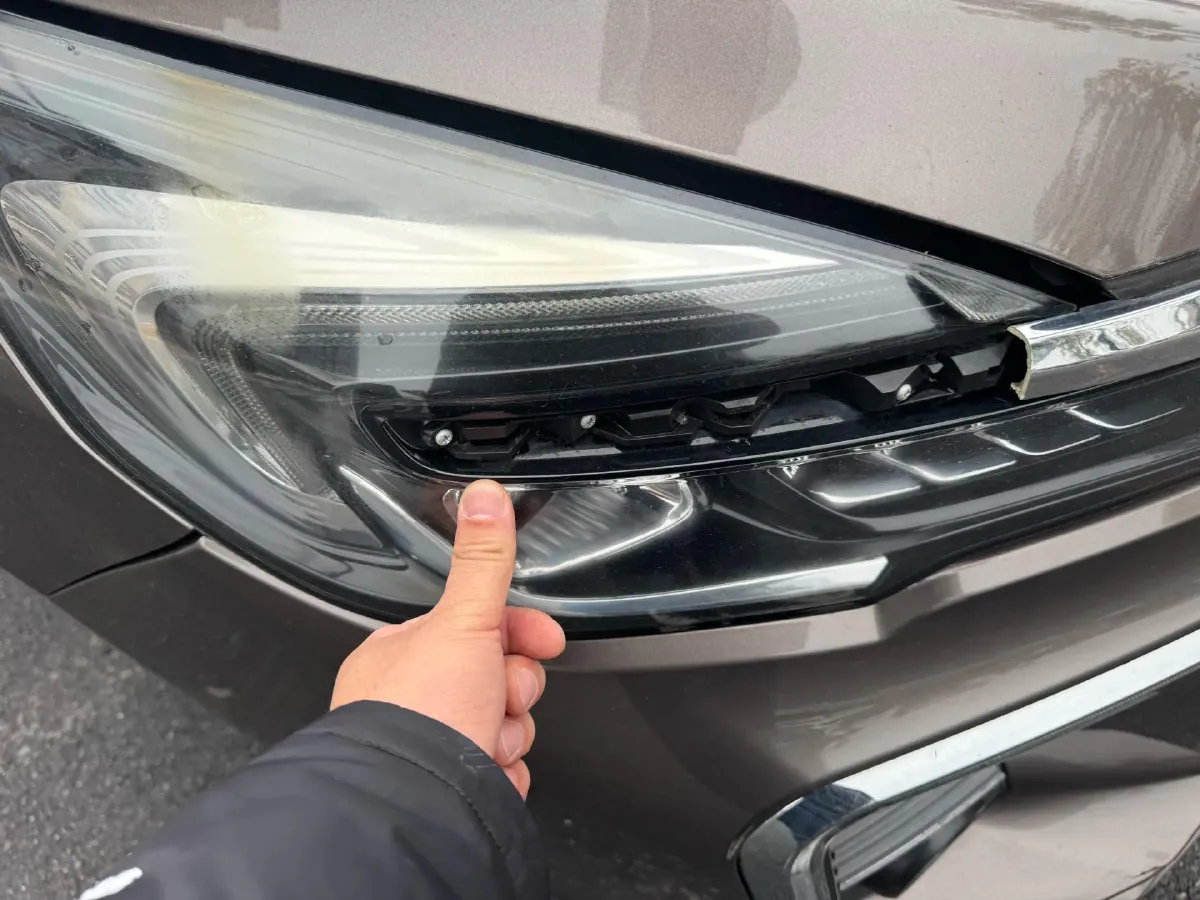 2021 Buick GL8 2.0T 237HP L4 9AT,autocango,china used car exporter,china ev exporter,chinese used car exporter,chinese used ev exporter