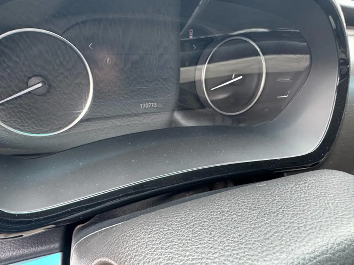 2021 Buick GL8 2.0T 237HP L4 9AT,autocango,china used car exporter,china ev exporter,chinese used car exporter,chinese used ev exporter