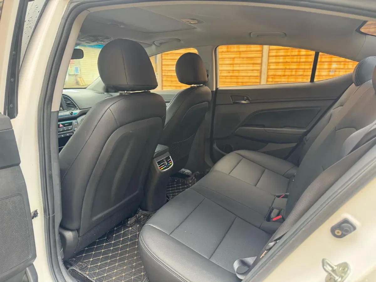 2018 Hyundai Elantra 1.4T 130HP L4 7DCT,autocango,china used car exporter,china ev exporter,chinese used car exporter,chinese used ev exporter