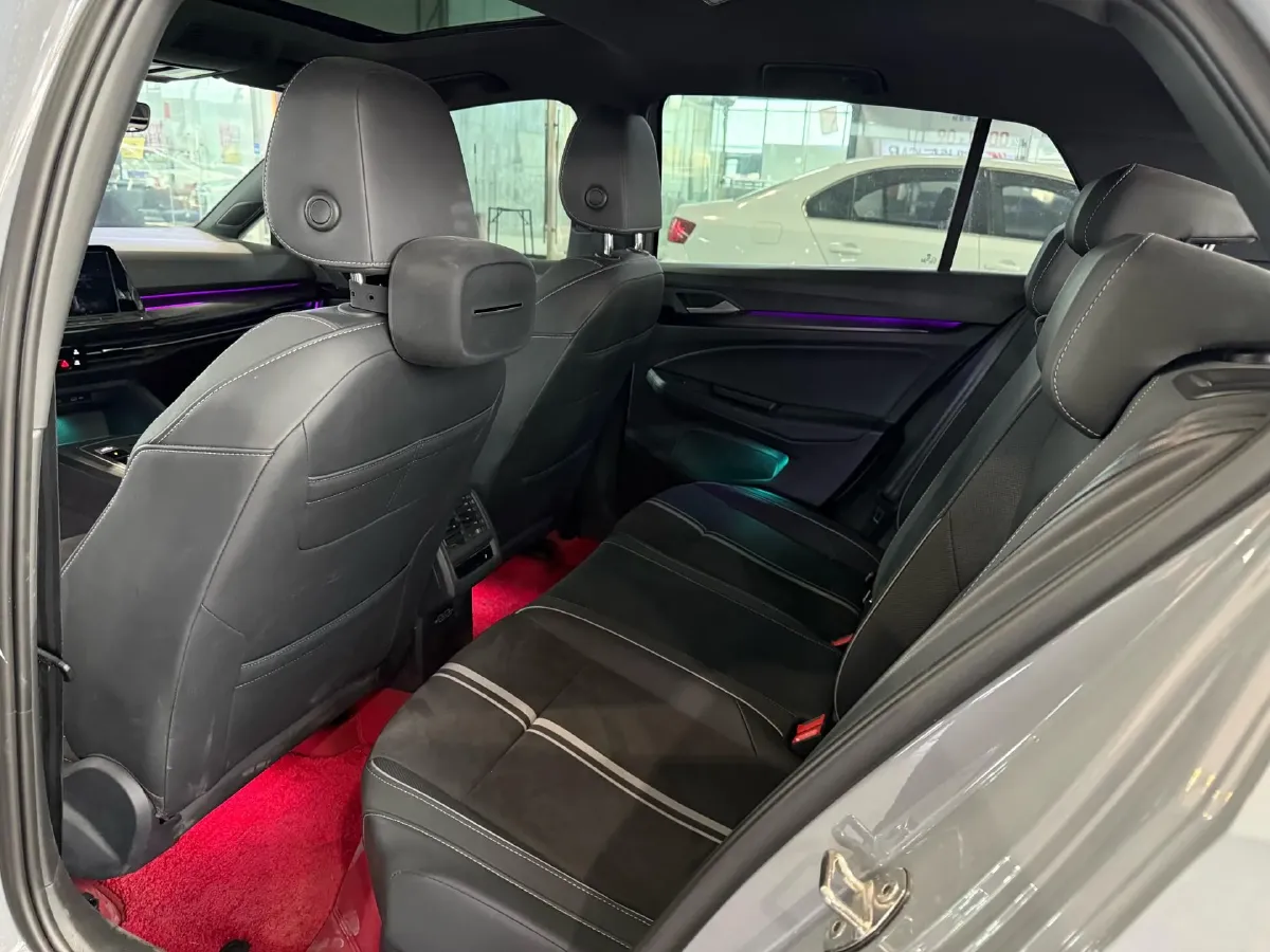 2023 Volkswagen Golf 1.4T 150HP L4 7DCT,autocango,china used car exporter,china ev exporter,chinese used car exporter,chinese used ev exporter