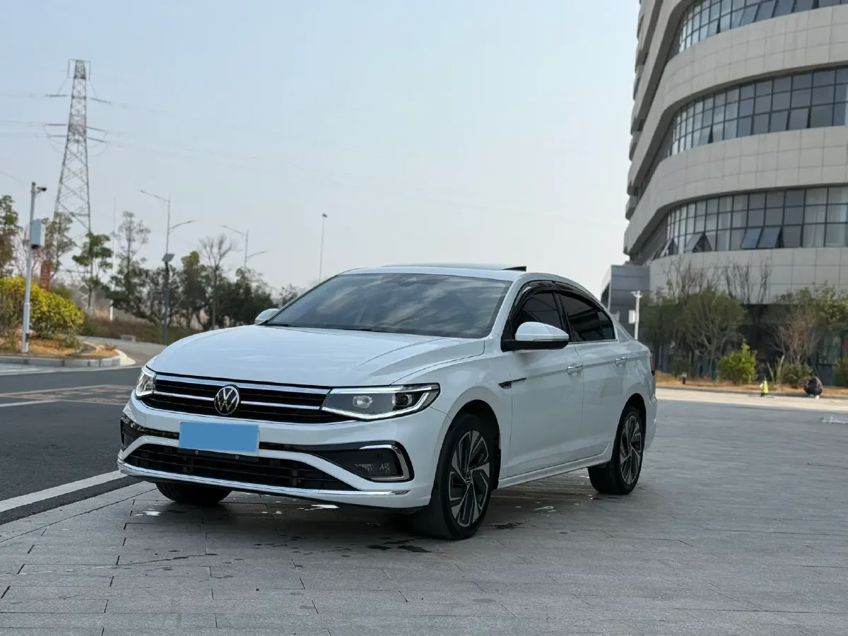 2024 Volkswagen Bora 1.5T 160HP L4 7DCT,autocango,china used car exporter,china ev exporter,chinese used car exporter,chinese used ev exporter