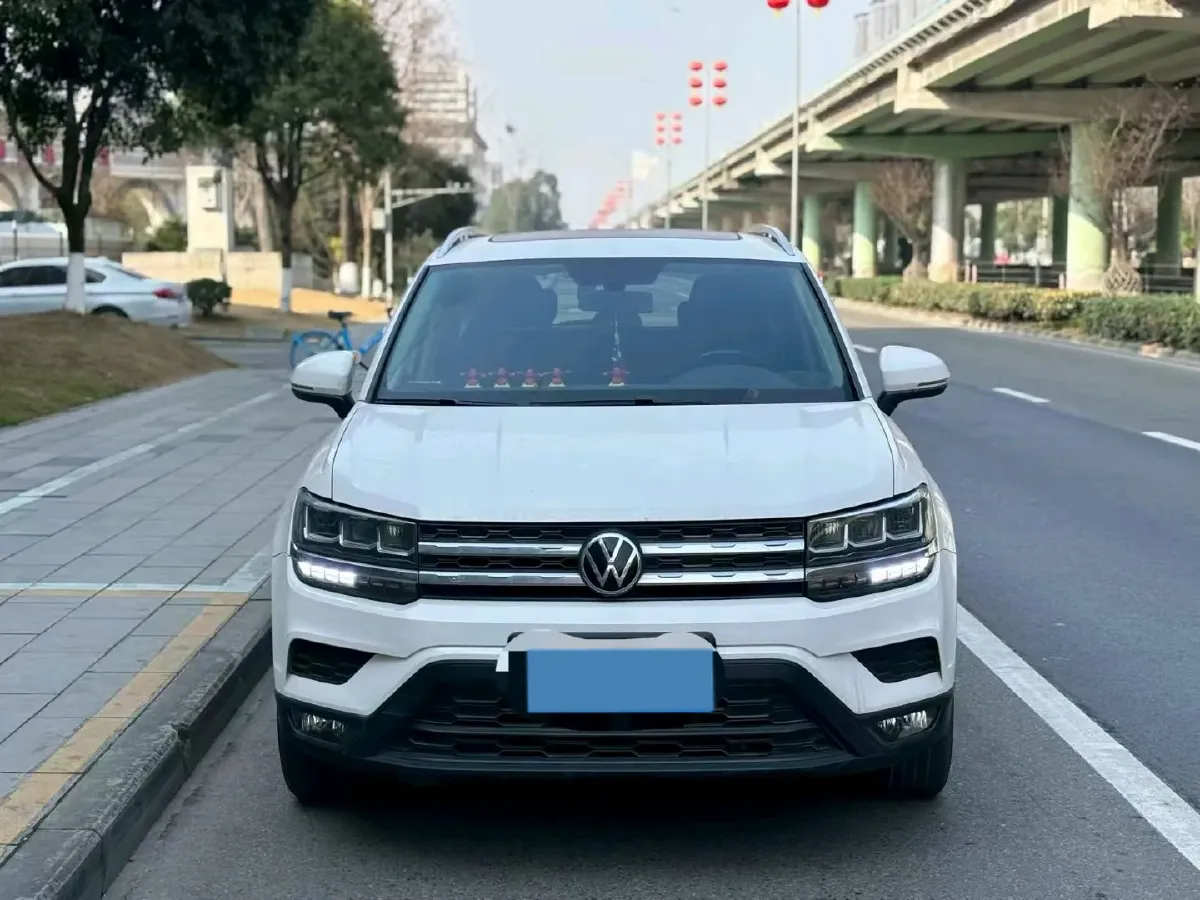 2021 Volkswagen Tharu 1.4T 150HP L4 7DCT,autocango,china used car exporter,china ev exporter,chinese used car exporter,chinese used ev exporter