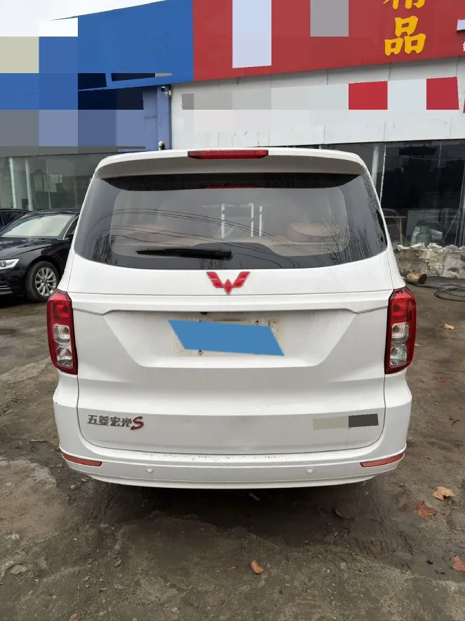 2021 WuLing HongGuang 1.5L 99HP L4 6MT,autocango,china used car exporter,china ev exporter,chinese used car exporter,chinese used ev exporter