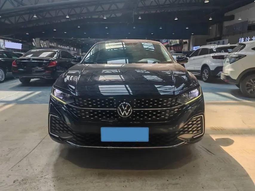 2022 Skoda Kodiak GT 2.0T 186HP L4 7DCT,autocango,china used car exporter,china ev exporter,chinese used car exporter,chinese used ev exporter