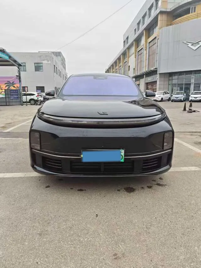 2023 Li L7 Range Extended 154HP REEV 40.9KWH,autocango,china used car exporter,china ev exporter,chinese used car exporter,chinese used ev exporter