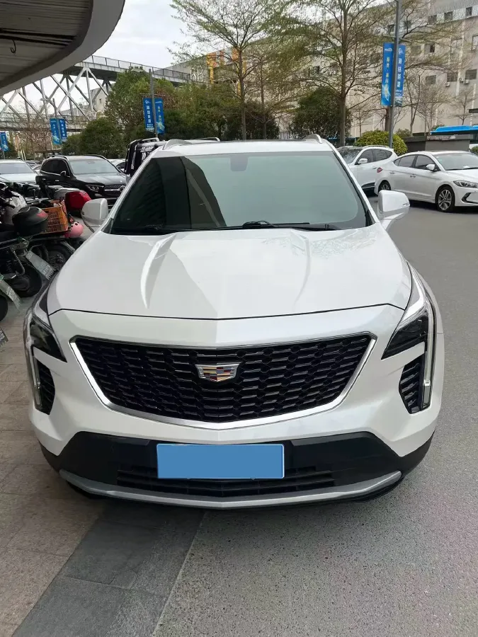 2020 Cadillac XT4 2.0T 241HP L4 9AT,autocango,china used car exporter,china ev exporter,chinese used car exporter,chinese used ev exporter