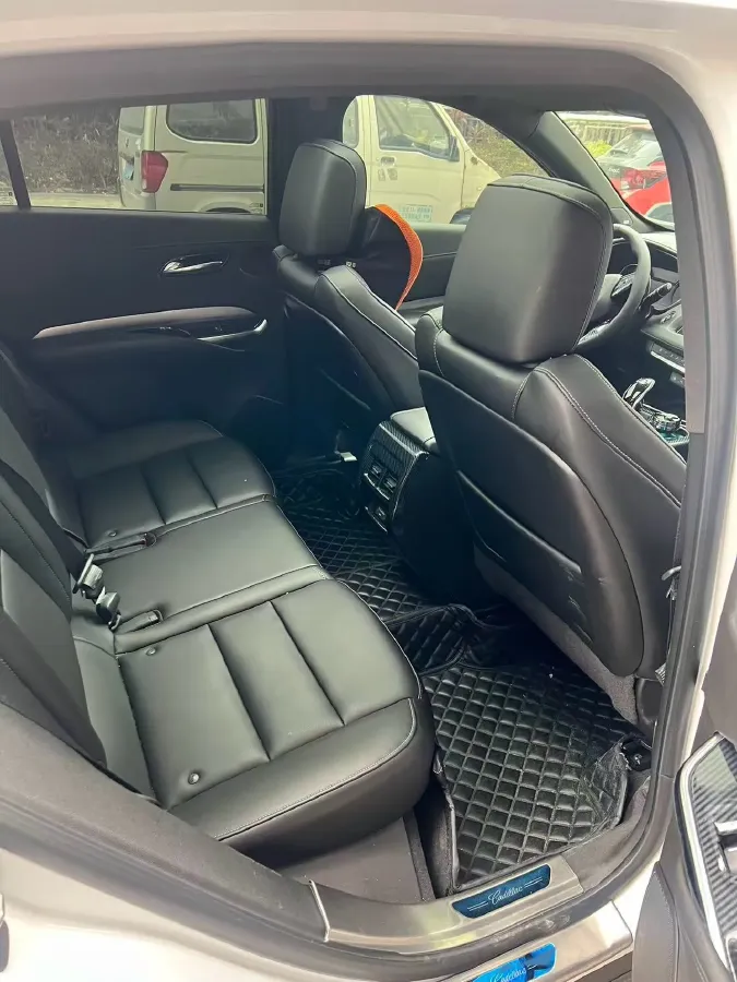 2020 Cadillac XT4 2.0T 241HP L4 9AT,autocango,china used car exporter,china ev exporter,chinese used car exporter,chinese used ev exporter