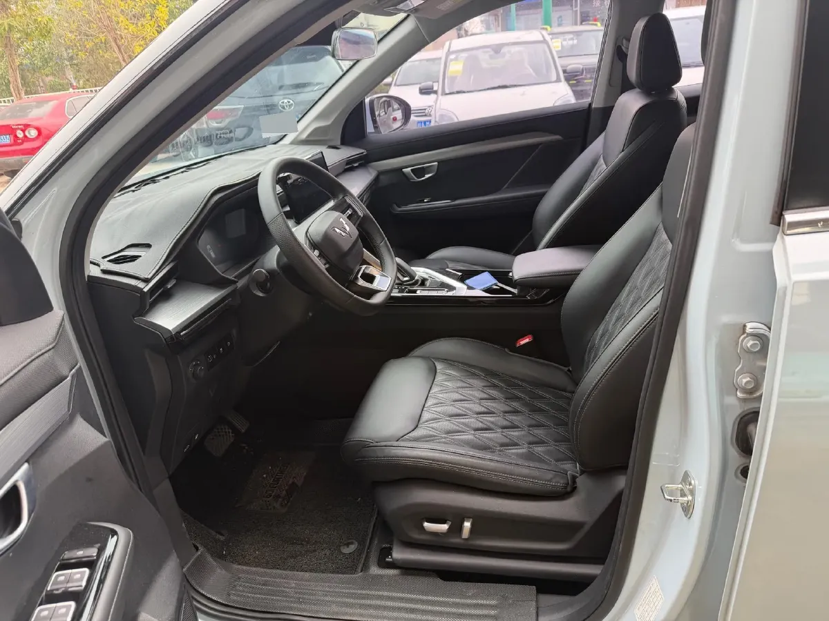 2022 WuLing XingChen 2.0L 136HP L4 1DHT Hybrid 1.8KWH,autocango,china used car exporter,china ev exporter,chinese used car exporter,chinese used ev exporter