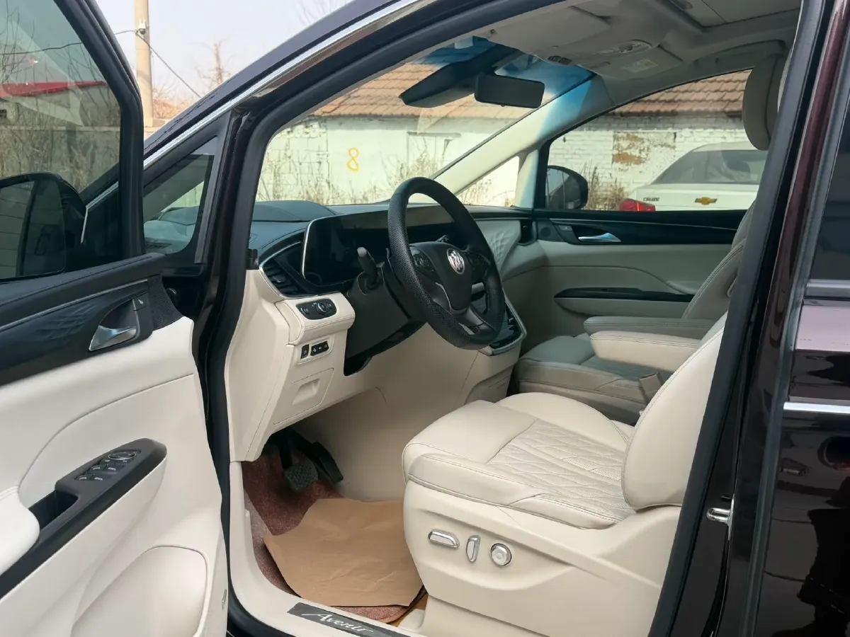 2020 Buick GL8 2.0T 237HP L4 9AT,autocango,china used car exporter,china ev exporter,chinese used car exporter,chinese used ev exporter