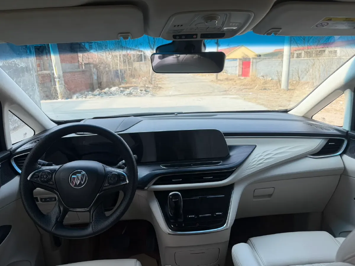 2020 Buick GL8 2.0T 237HP L4 9AT,autocango,china used car exporter,china ev exporter,chinese used car exporter,chinese used ev exporter