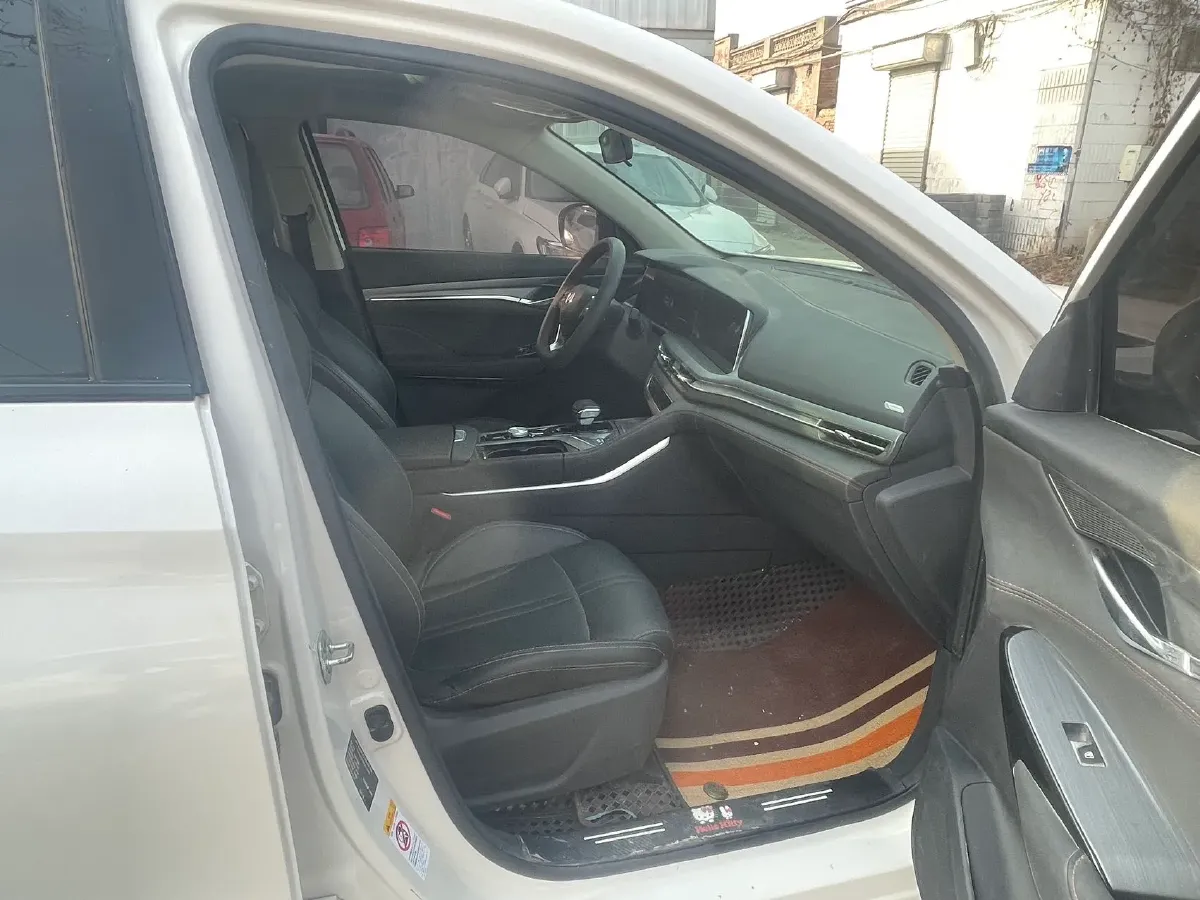 2022 ChangAn CS75 Plus 1.5T 178HP L4 6AT,autocango,china used car exporter,china ev exporter,chinese used car exporter,chinese used ev exporter