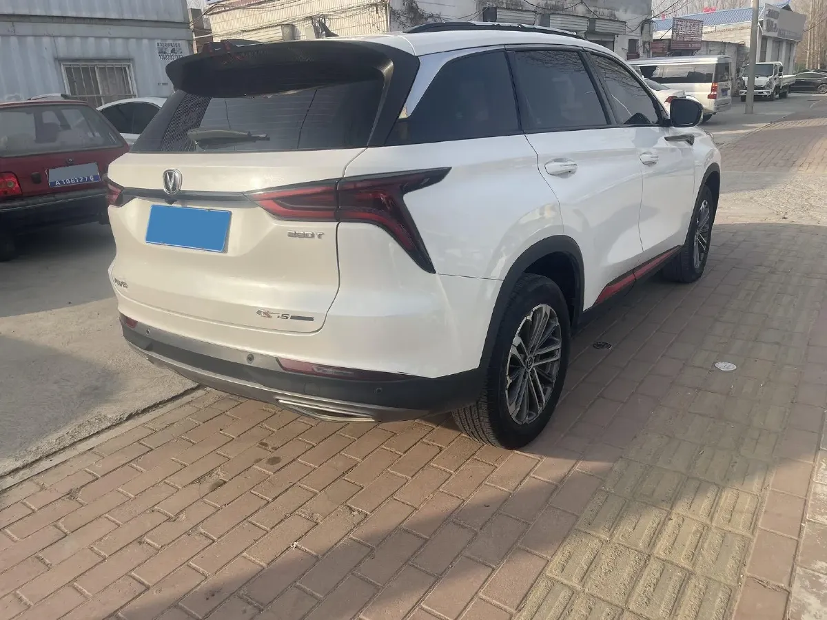 2022 ChangAn CS75 Plus 1.5T 178HP L4 6AT,autocango,china used car exporter,china ev exporter,chinese used car exporter,chinese used ev exporter