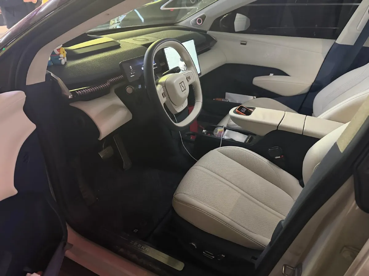 2023 Zeekr X BEV 66KWH,autocango,china used car exporter,china ev exporter,chinese used car exporter,chinese used ev exporter