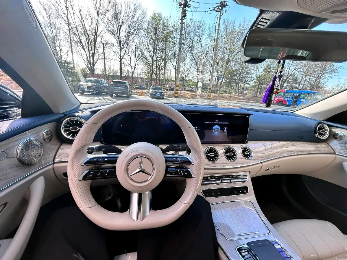 2021 Mercedes-Benz E Class 1.5T 184HP L4 9AT,autocango,china used car exporter,china ev exporter,chinese used car exporter,chinese used ev exporter