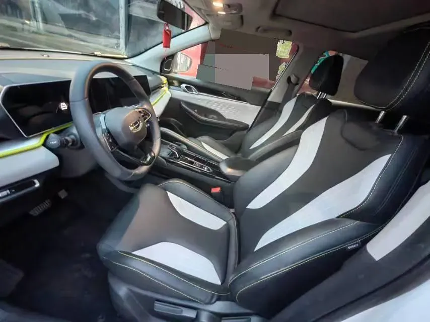 2022 Geely Coolray 1.5T 181HP L4 7DCT,autocango,china used car exporter,china ev exporter,chinese used car exporter,chinese used ev exporter