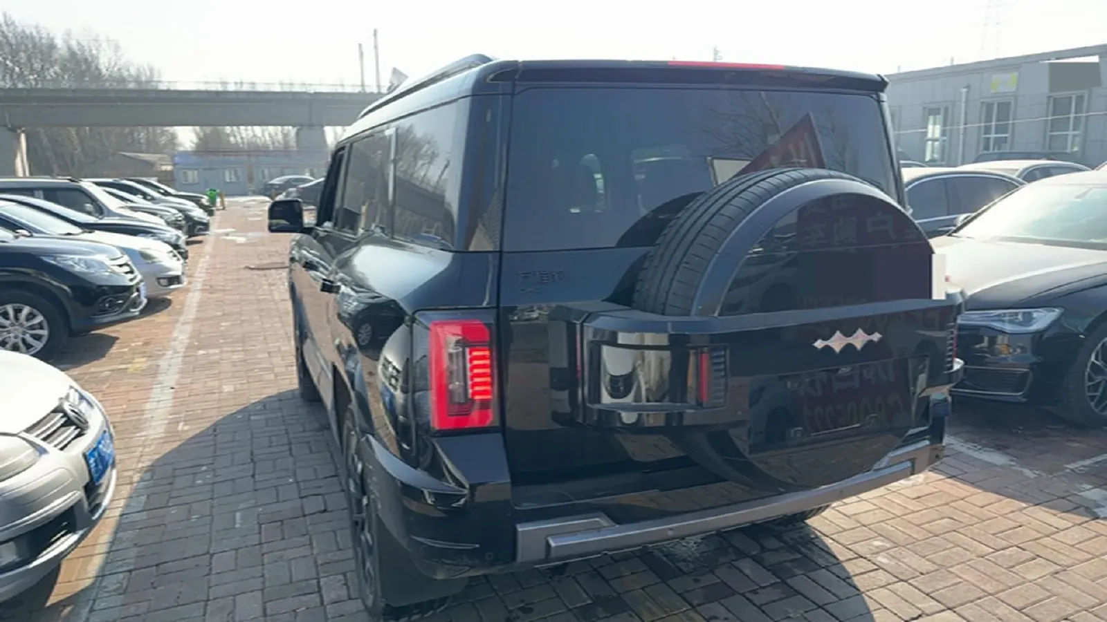 2025 FangChengBao Bao 8 2.0T 245HP L4 E-CVT PHEV 36.8KWH,autocango,china used car exporter,china ev exporter,chinese used car exporter,chinese used ev exporter