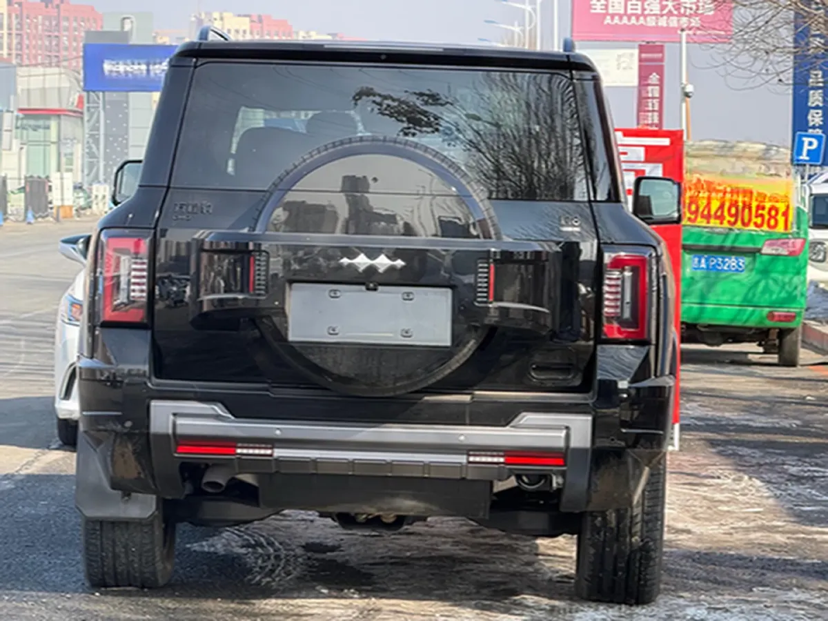 2025 FangChengBao Bao 8 2.0T 245HP L4 E-CVT PHEV 36.8KWH,autocango,china used car exporter,china ev exporter,chinese used car exporter,chinese used ev exporter