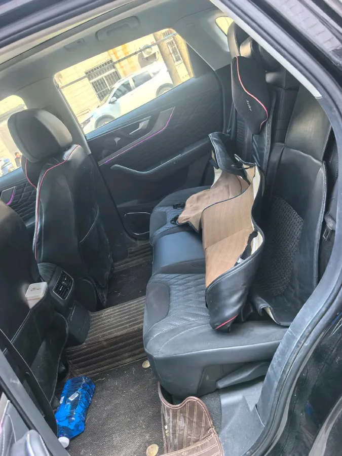 2019 HongQi HS5 2.0T 224HP L4 6AT,autocango,china used car exporter,china ev exporter,chinese used car exporter,chinese used ev exporter