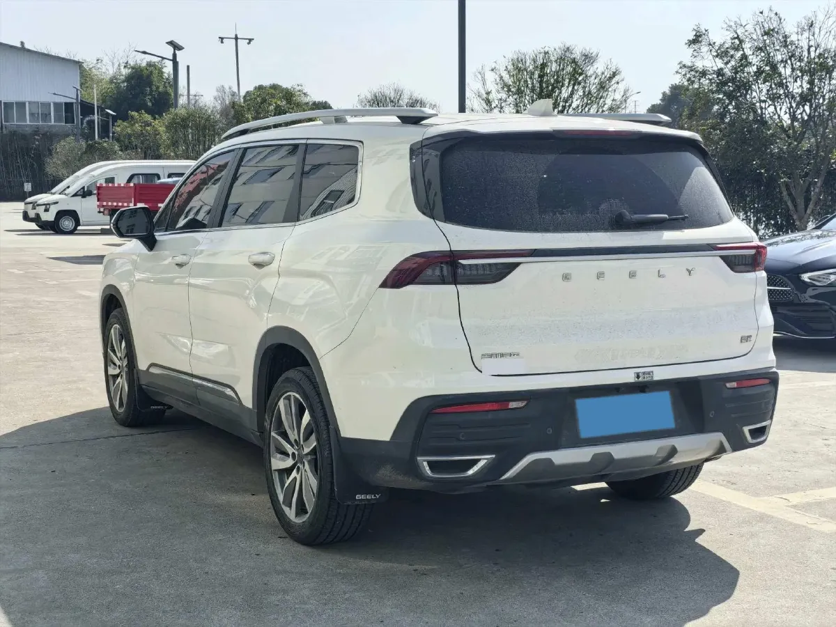 2022 Geely Okavango 1.8T 184HP L4 7DCT,autocango,china used car exporter,china ev exporter,chinese used car exporter,chinese used ev exporter
