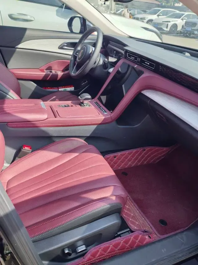 2025 HongQi H5 1.5T 169HP L4 7DCT,autocango,china used car exporter,china ev exporter,chinese used car exporter,chinese used ev exporter