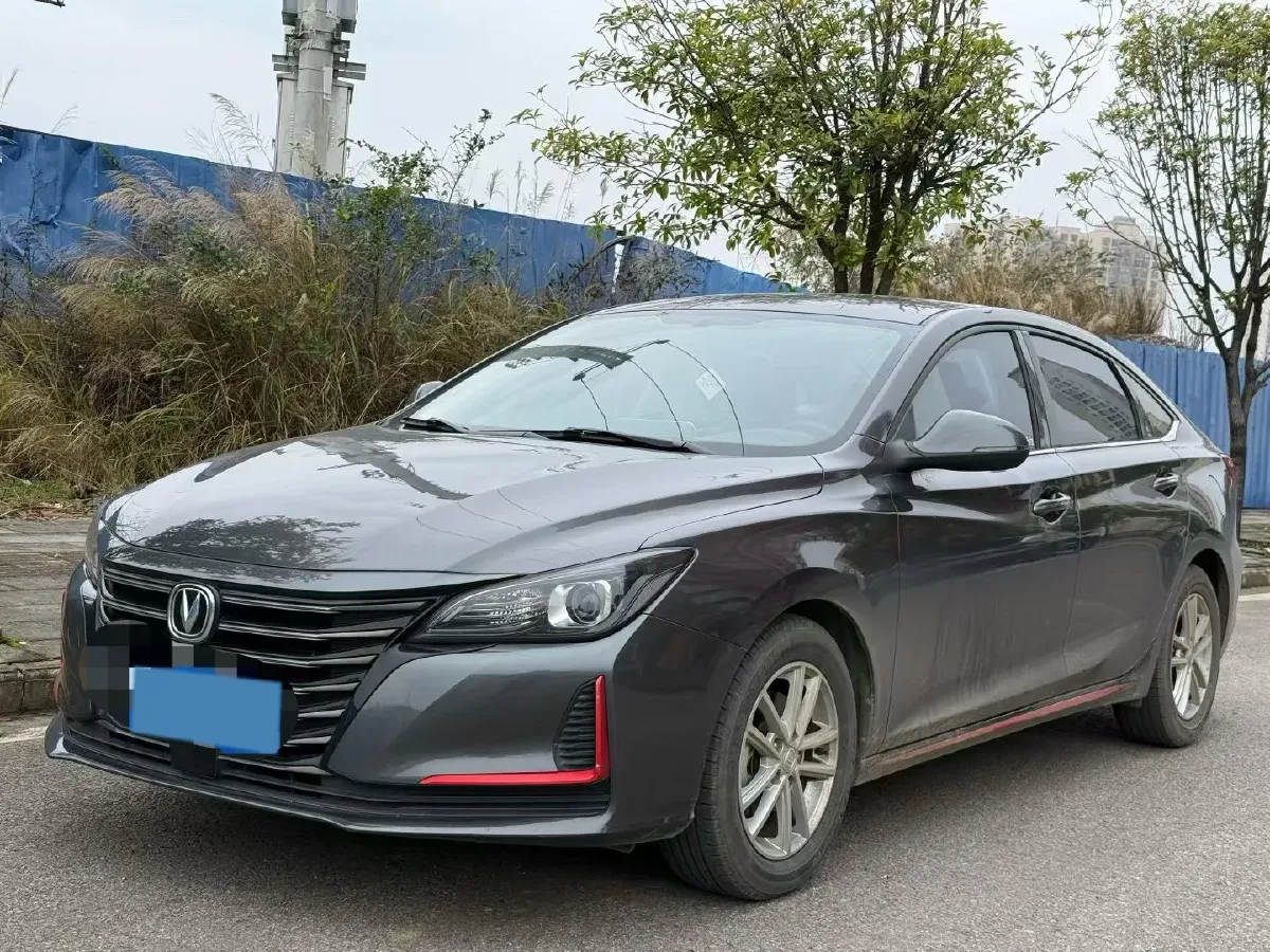 2021 ChangAn Raeton CC 1.5T 180HP L4 7DCT,autocango,china used car exporter,china ev exporter,chinese used car exporter,chinese used ev exporter