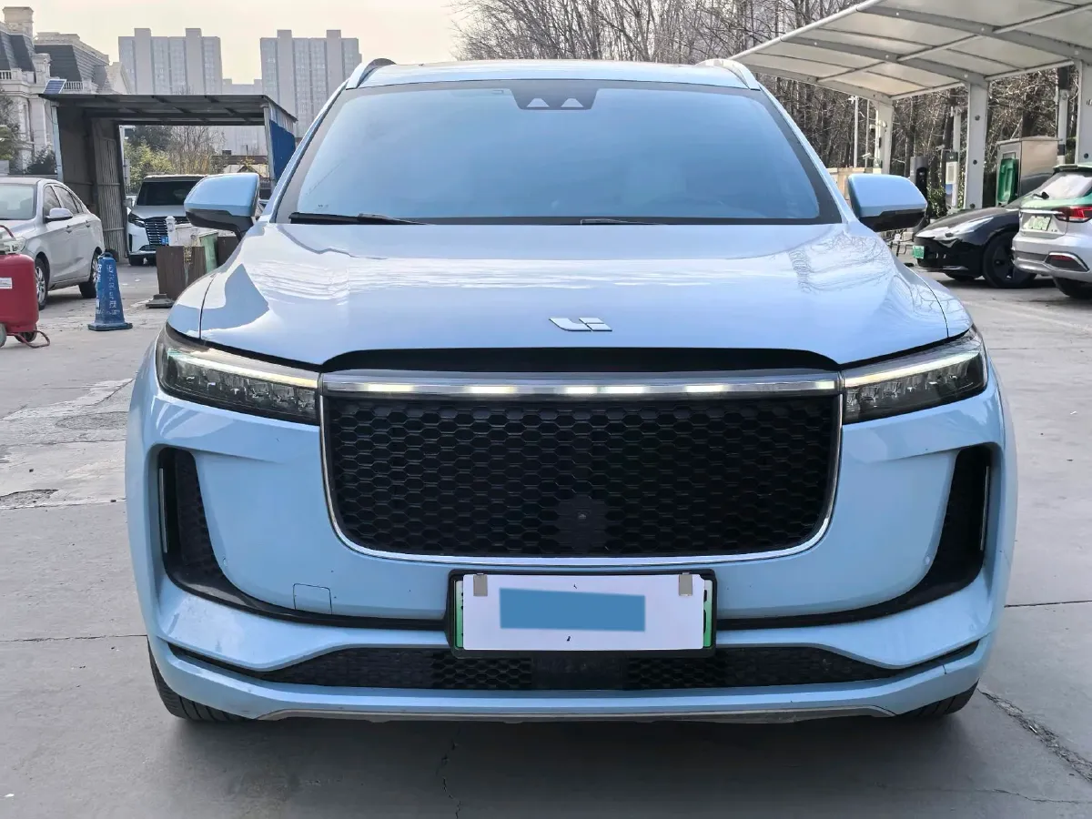 2020 Li ONE Range Extended 131HP REEV 40.5KWH,autocango,china used car exporter,china ev exporter,chinese used car exporter,chinese used ev exporter