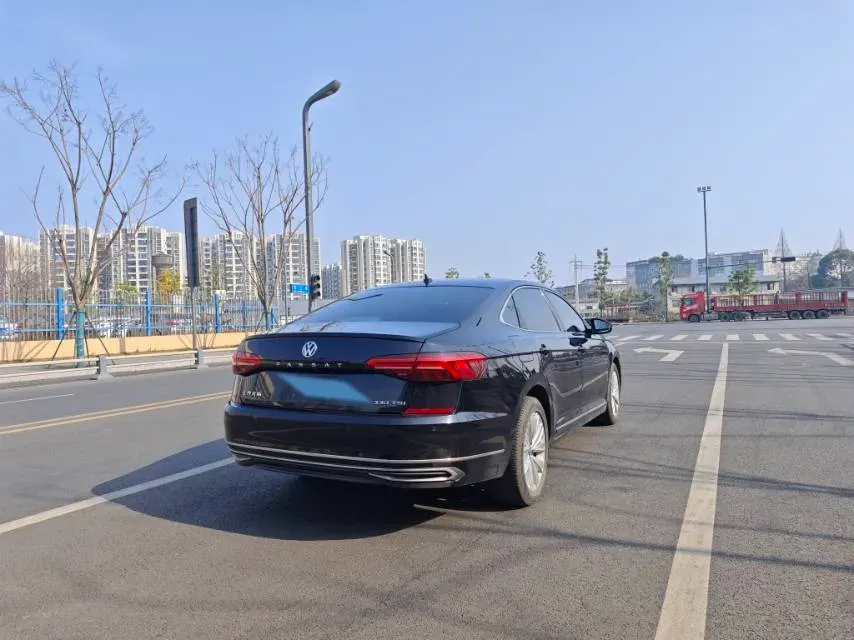 2019 Volvo V40 1.5T 152HP L4 6AT,autocango,china used car exporter,china ev exporter,chinese used car exporter,chinese used ev exporter