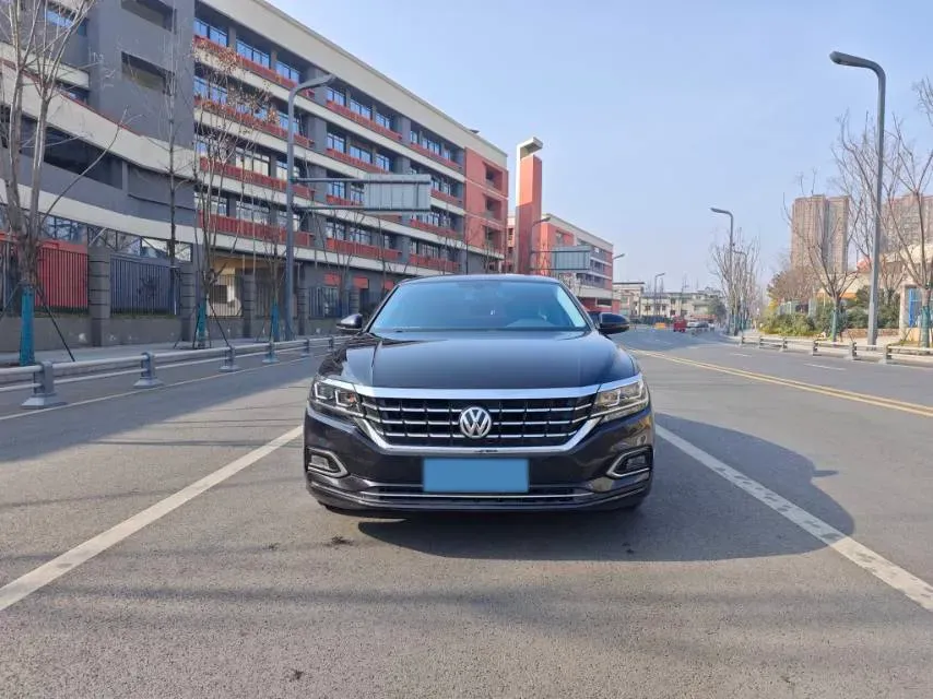 2019 Volvo V40 1.5T 152HP L4 6AT,autocango,china used car exporter,china ev exporter,chinese used car exporter,chinese used ev exporter