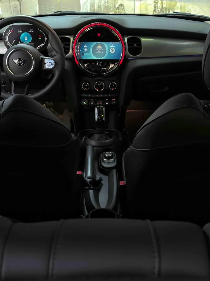 2022 MINI MINI 2.0T 192HP L4 7DCT,autocango,china used car exporter,china ev exporter,chinese used car exporter,chinese used ev exporter