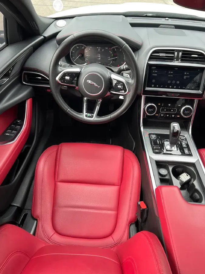 2020 Jaguar XEL 2.0T 200HP L4 8AT,autocango,china used car exporter,china ev exporter,chinese used car exporter,chinese used ev exporter